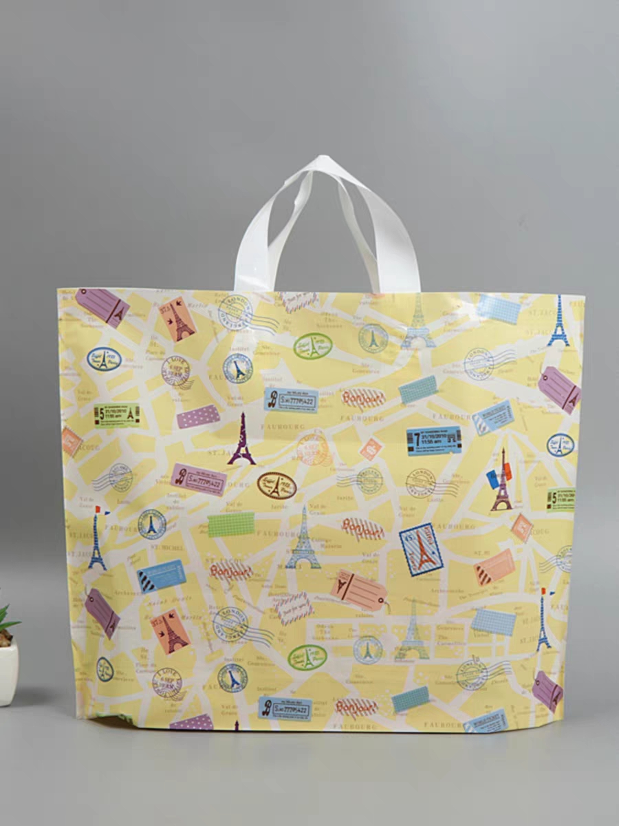 Wholesale with Handle Eco-friendly Custom Design Reusable Tote Packaging Clothes Plastic Bags for Shop