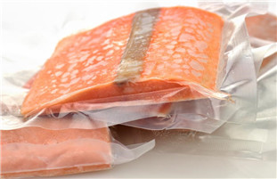What Should Be Paid Attention to When Choosing Frozen Food Packaging Bags?