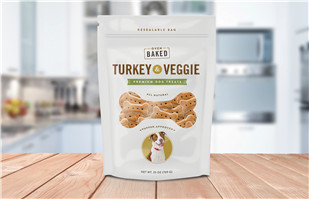 How can pet food packaging help brands promote their marketing?